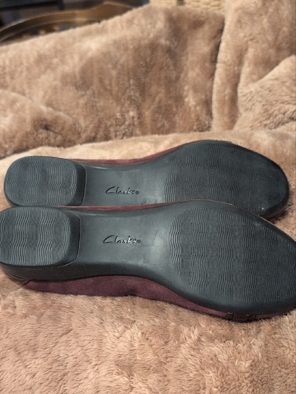 Clarks Women's Plum Suede Ballet Flats with Patent Trim - Picture 6 of 7